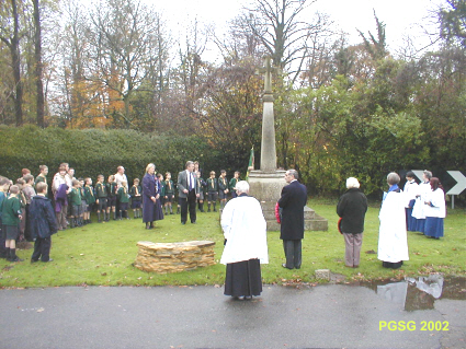 Rememberance Sunday 2002 - Laying the Wreaths